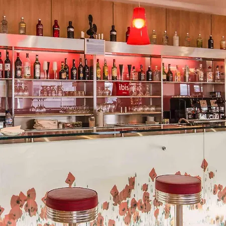 波尔图圣若昂宜必思酒店 酒店 2*