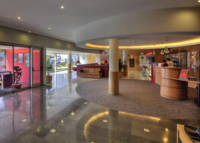 波尔图圣若昂宜必思酒店 2* 波尔图