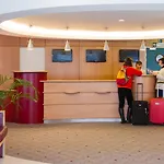 Ibis Sao Joao Hotel 2*
