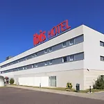 Ibis Sao Joao