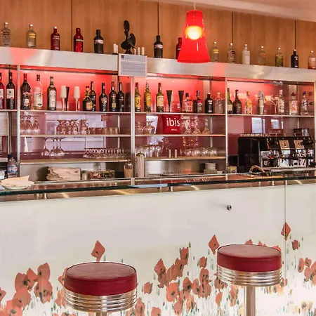 Ibis Sao Joao Hotel