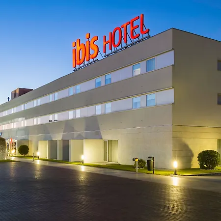 Hotel Ibis Sao Joao 2*