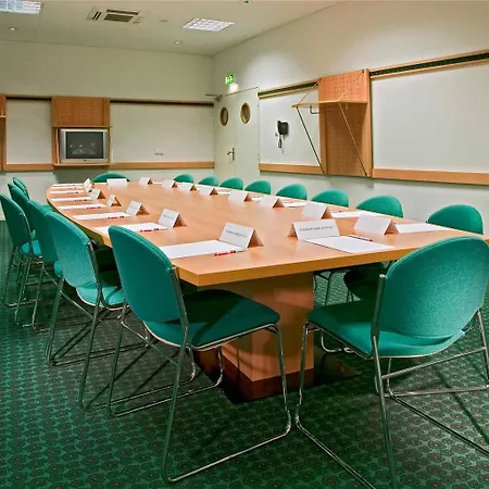 Ibis Sao Joao Hotel