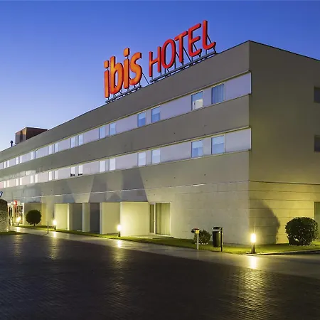 Ibis Sao Joao 2*