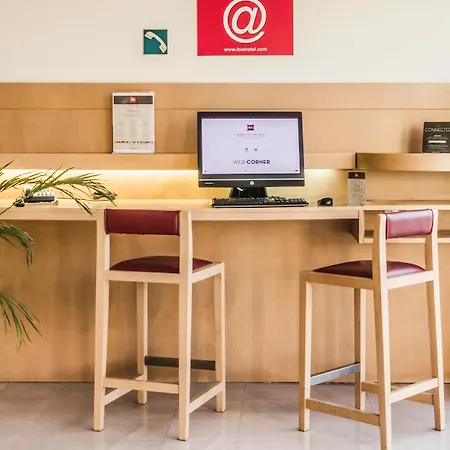 Отель Ibis Sao Joao