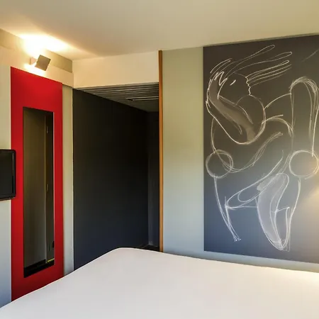 Ibis Sao Joao Отель Порту