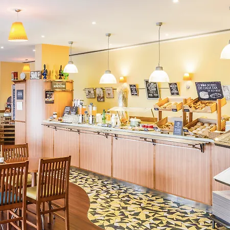 Ibis Sao Joao