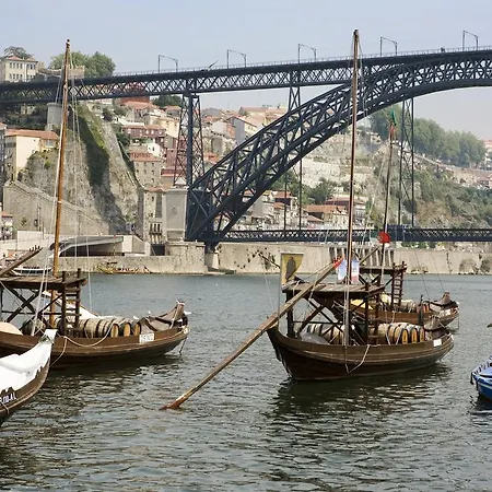 Ibis Sao Joao 2* Oporto